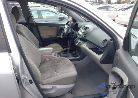 2011 Toyota Rav4 из США, поврежденный, VIN 2T3KF4DV5BW102221